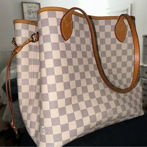 Louis Vuitton Neverfull MM